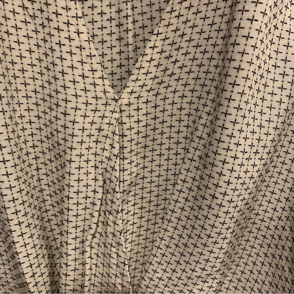 Women’s Loft Blouse - Picture 5 of 5
